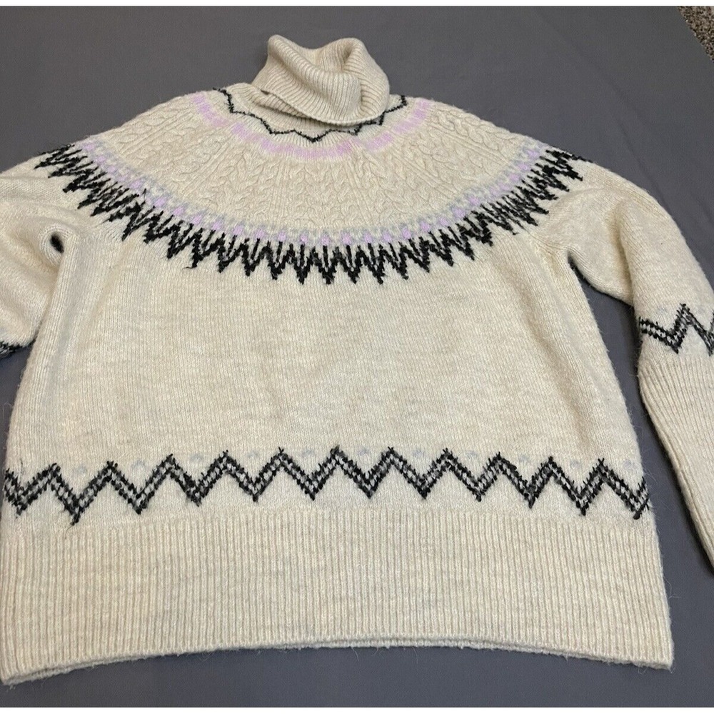 A New Day Womens Sz M Ivory Long Sleeve Turtle Neck Aztec Crochet Fuzzy Sweater - Picture 4 of 10